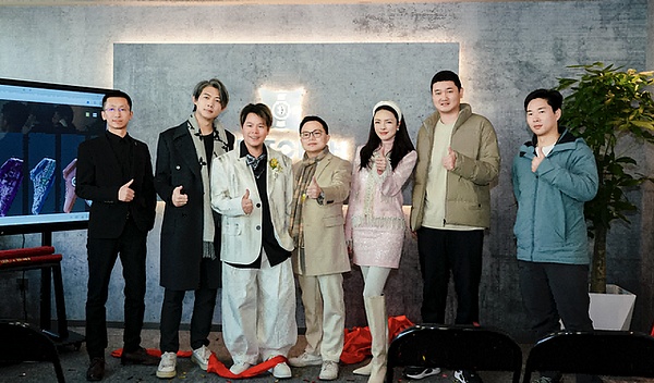 f77326e1f85647ebabb15d47f122d18e~tplv-tt-shrink:640:0.image?lk3s=06827d14&traceid=2026010820591227DCA091D4F257F1C4D9&x-expires=2147483647&x-signature=60XSL89sKuZljJxfmZ81ZNdPRUg%3D