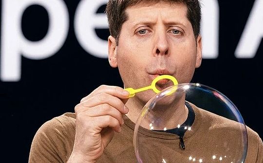 OpenAI削减六成预算 AI泡沫要破了么？