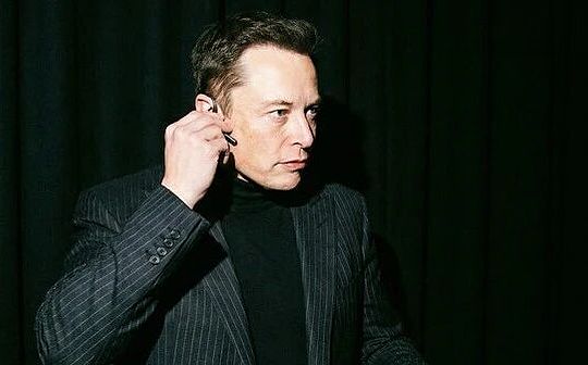 Musk: GDP toàn cầu sẽ tăng gấp mười lần trong 10 năm tới, trừ trường hợp xảy ra chiến tranh thế giới thứ ba.