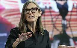 金色早报丨BTC跌破69000美元 Ark Invest上周抛售超过1900万美元的Coinbase股票