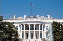 金色早报丨白宫举行第三轮稳定币闭门会议 英伟达即将敲定对OpenAI投资300亿美元